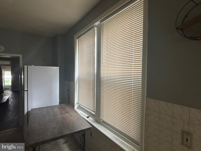 1115 E 11th St, Crum Lynne, PA 19022 - hall featuring a wainscoted wall