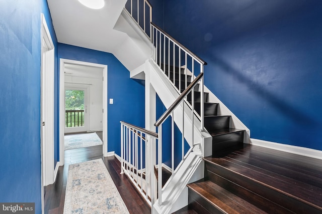 3436 Caledonia Cir, Woodbridge, VA 22192 - staircase featuring wood finished floors and baseboards