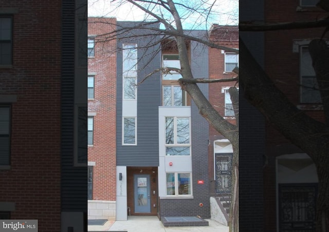 2538 W Girard Ave Unit A, Philadelphia, PA 19130 - view of apartment building / complex