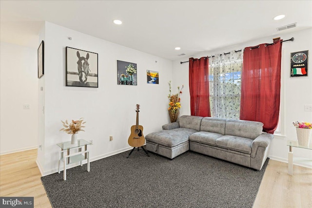 121 Kyle Way, Ewing, NJ 08628 - living area with light wood-style flooring and recessed lighting