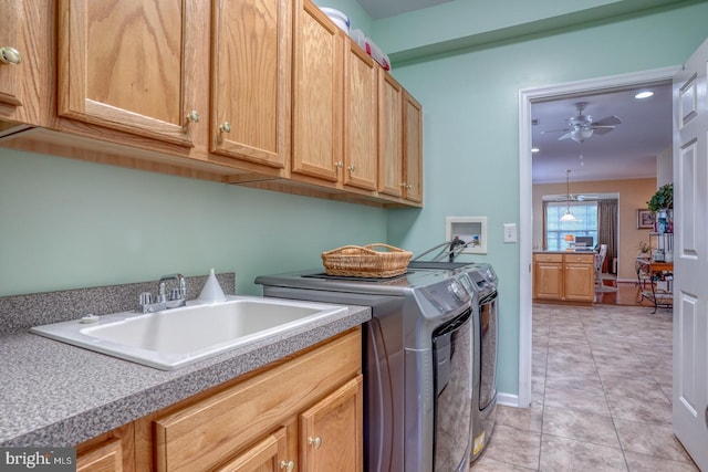 577 Whispering Trl, Middletown, DE 19709 - laundry area with washing machine and clothes dryer, cabinet space, and ceiling fan