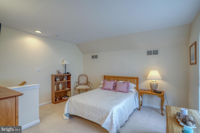577 Whispering Trl, Middletown, DE 19709 - bedroom featuring light carpet, recessed lighting, and lofted ceiling