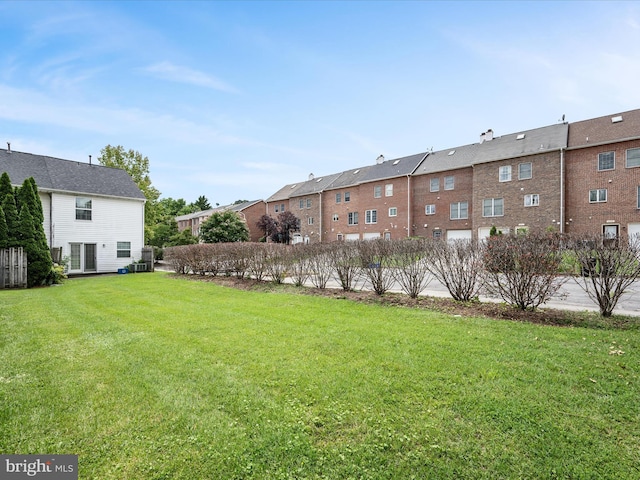 2635 Limestone Ct, Winchester, VA 22601 - view of grassy yard with a residential view