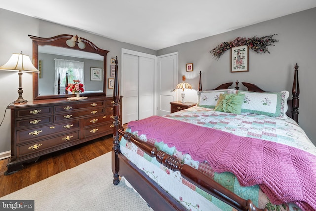 4105 Meadow Ln, Newtown Square, PA 19073 - bedroom with dark wood finished floors and a closet