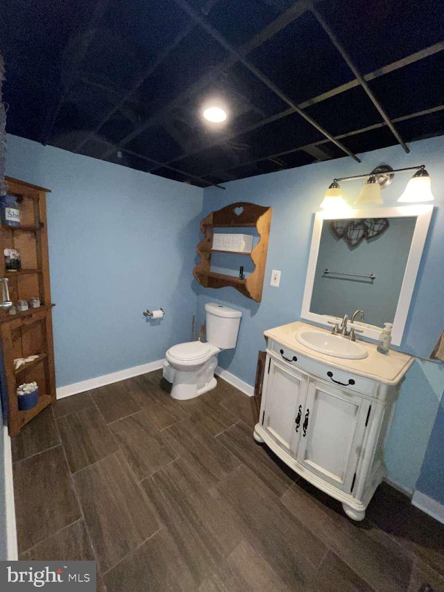 914 New Hope St, Norristown, PA 19401 - bathroom with vanity and wood finished floors