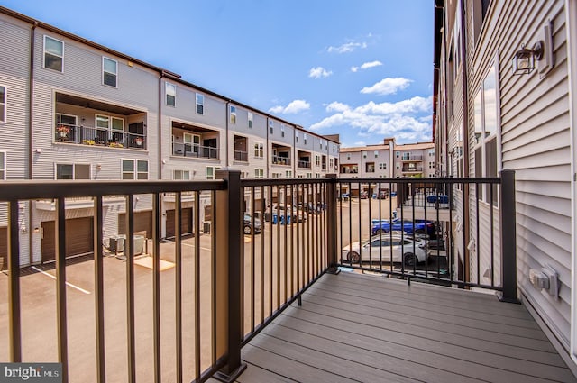 43792 Middleway Ter, Ashburn, VA 20147 - balcony with a residential view