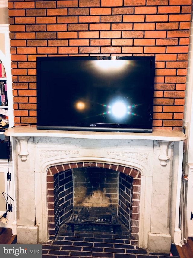3107 Evergreen Ave, Baltimore, MD 21214 - detailed view of a fireplace