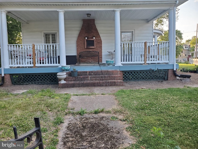 3107 Evergreen Ave, Baltimore, MD 21214 - view of exterior entry with a porch