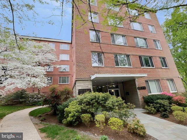 4100 W St NW Unit 308, Washington, DC 20007 - view of property