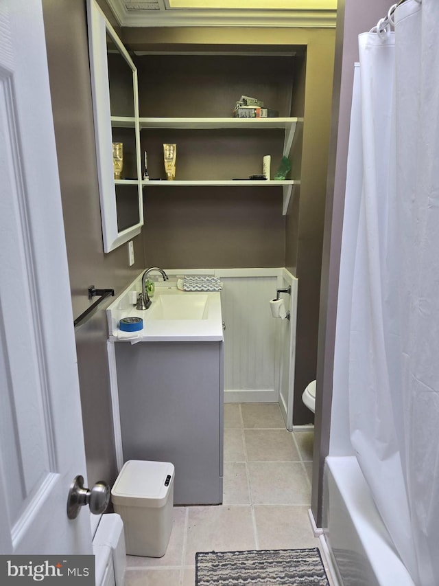 6370 Marsden St, Philadelphia, PA 19135 - full bathroom featuring vanity, tile patterned flooring, and shower / bathtub combination with curtain
