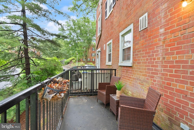 4803 27th Rd S, Arlington, VA 22206 - view of balcony