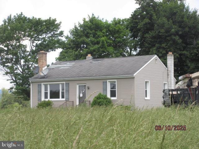 2865 Chambersburg Rd, Gettysburg, PA 17325 - view of front of house with a chimney