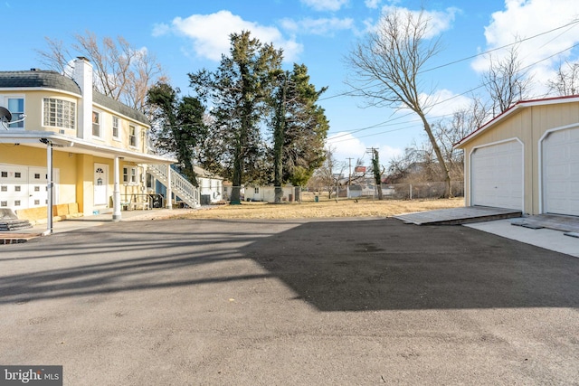 34 Harvard Rd, Hagerstown, MD 21742 - view of road with stairway