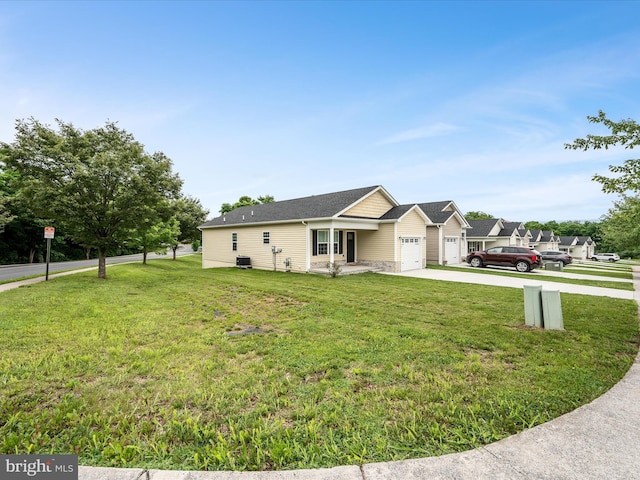564 Great Oak Ct, Woodstock, VA 22664 - ranch-style house with driveway, a garage, and a front yard