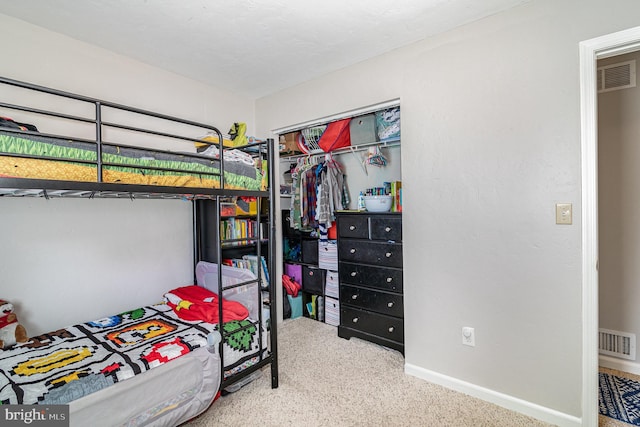 463 Maple St, Manchester, PA 17345 - bedroom featuring carpet flooring and a closet