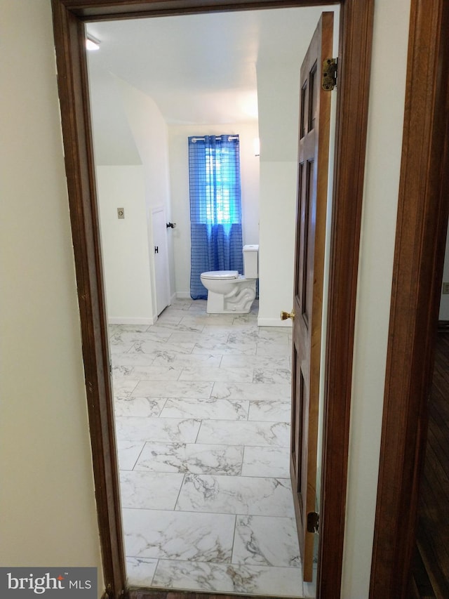 512 Mifflin Blvd, Reading, PA 19607 - hall with light marble finish flooring and baseboards