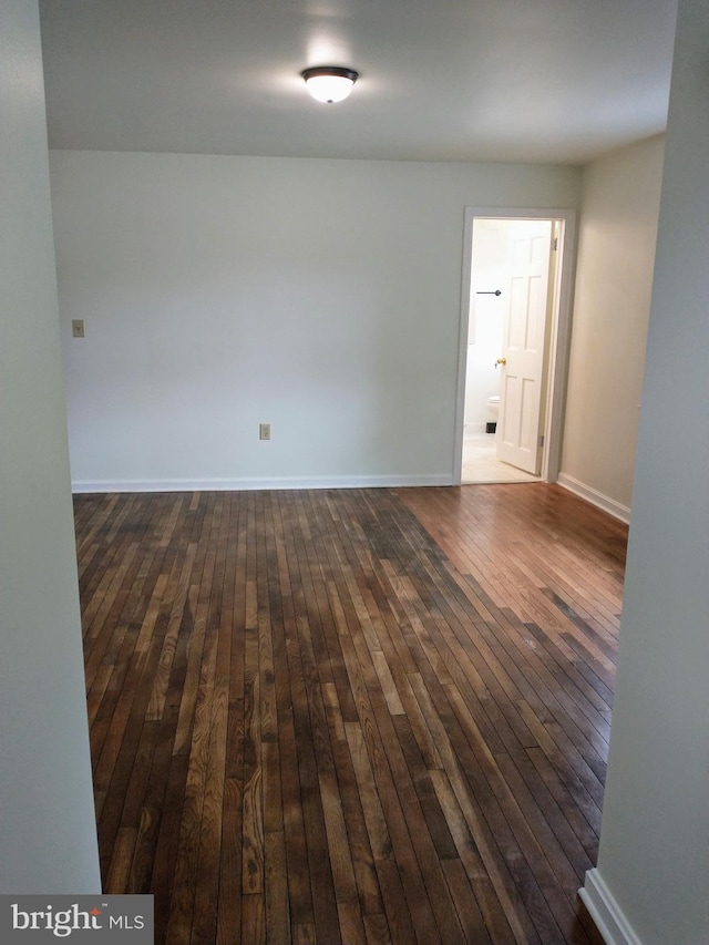 512 Mifflin Blvd, Reading, PA 19607 - spare room with dark wood-style flooring