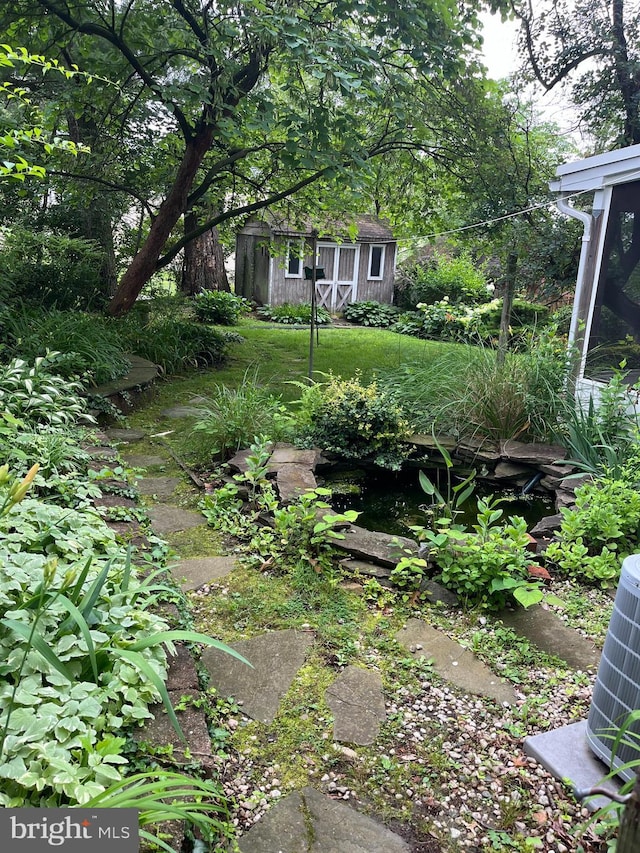2228 Hillthorpe Ave, Abington, PA 19001 - view of yard with a storage shed