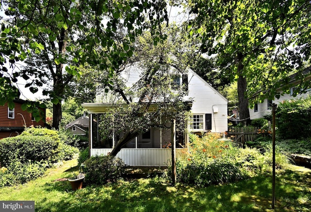 2228 Hillthorpe Ave, Abington, PA 19001 - view of front of home featuring a sunroom and a front yard