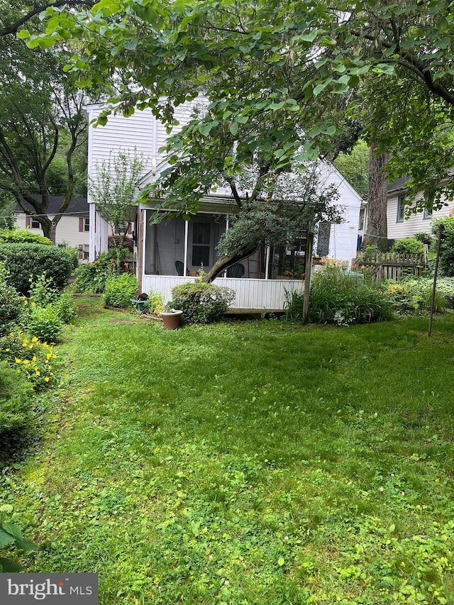 2228 Hillthorpe Ave, Abington, PA 19001 - view of grassy yard with a sunroom