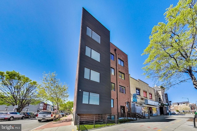 1532 N Capitol NW Unit 402, Washington, DC 20002 - view of property featuring a residential view