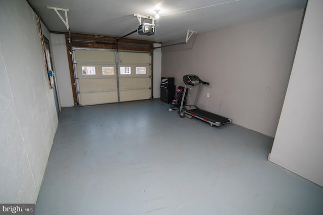 110 Jamestown Rd, Front Royal, VA 22630 - garage with a garage door opener