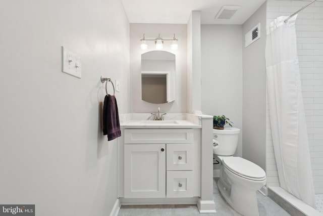 121 Harrison St NE, Leesburg, VA 20176 - full bath featuring vanity and tiled shower