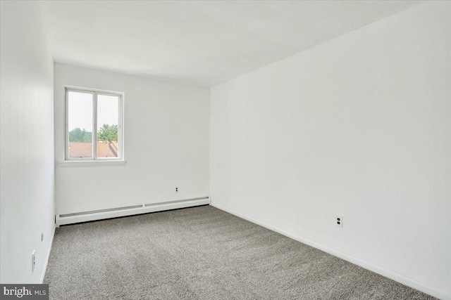 306 Walnut Rdg, Pottstown, PA 19464 - spare room featuring a baseboard heating unit and carpet