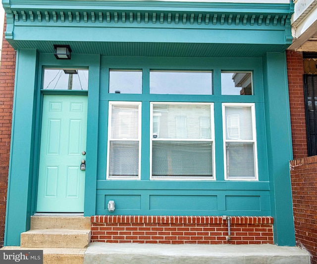 535 N Decker Ave, Baltimore, MD 21205 - property entrance