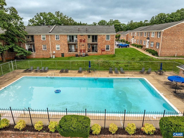 134 Hessian Hills Cir Unit 2, Charlottesville, VA 22901 - community pool with a patio