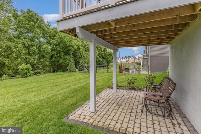 2069 Spring Wood Ln, Mechanicsburg, PA 17055 - view of patio