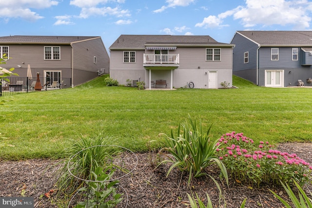 2069 Spring Wood Ln, Mechanicsburg, PA 17055 - back of property