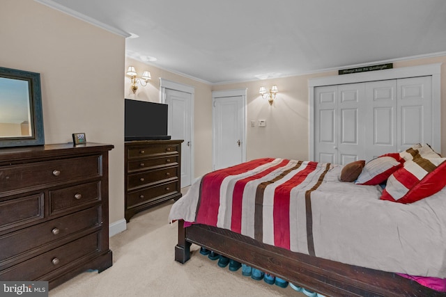 613 Arbor Rd, Cheltenham, PA 19012 - bedroom featuring light colored carpet and crown molding