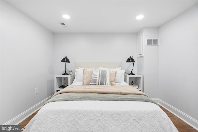 903 Mount Holly St, Baltimore, MD 21229 - bedroom with dark wood finished floors and recessed lighting