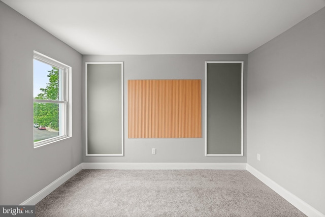 7632 Fayette St, Philadelphia, PA 19150 - carpeted empty room featuring baseboards