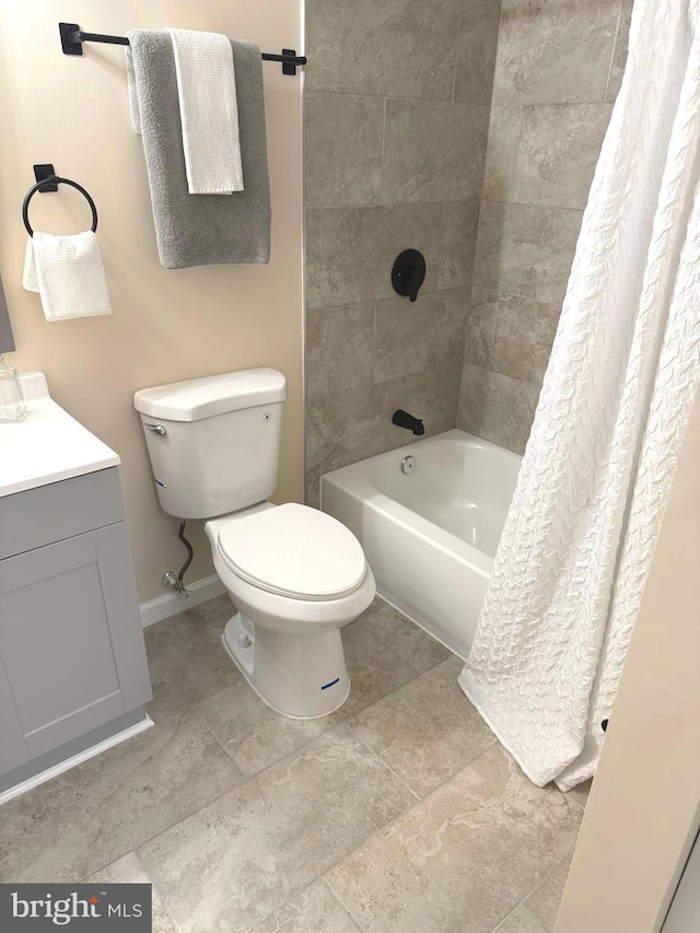 3502 Blue Coat Rd, Baltimore, MD 21236 - bathroom with vanity and shower / bath combo