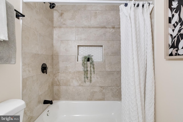 3502 Blue Coat Rd, Baltimore, MD 21236 - bathroom with shower / tub combo
