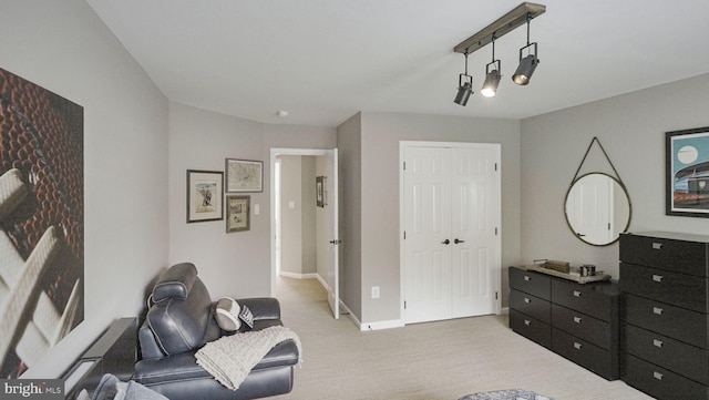 10915 Lamplighter Ln, Potomac, MD 20854 - living area with carpet and baseboards