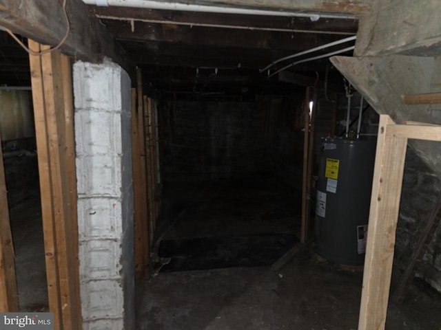 132 N Franklin Blvd, Pleasantville, NJ 08232 - basement with water heater