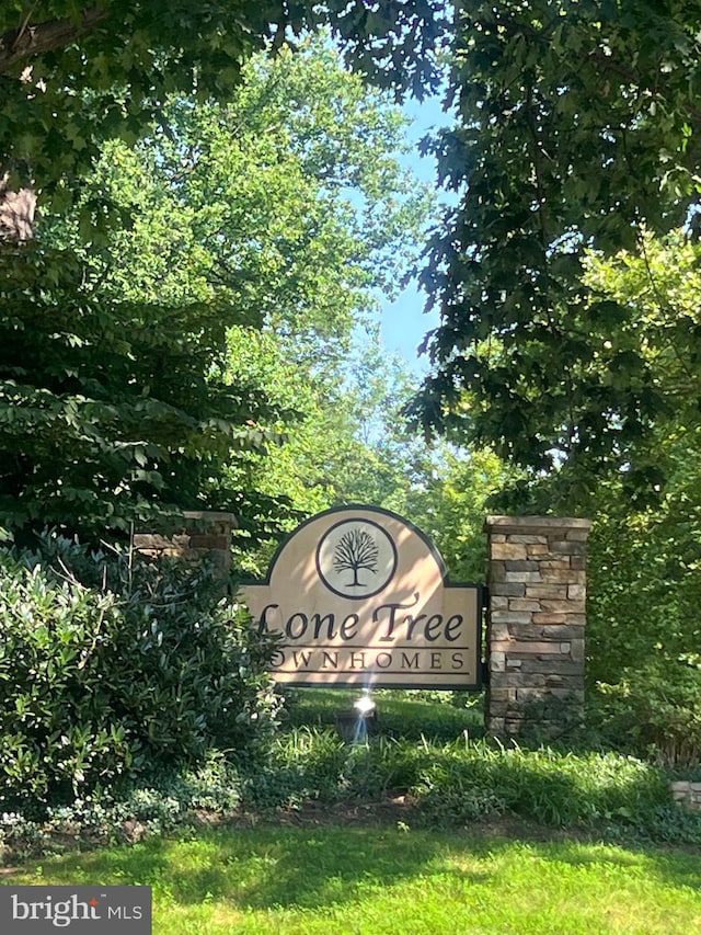 11708 Lone Tree Ct, Columbia, MD 21044 - view of community sign