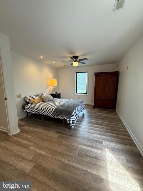 203 W Weymouth Rd, Vineland, NJ 08360 - bedroom featuring wood finished floors, recessed lighting, and ceiling fan