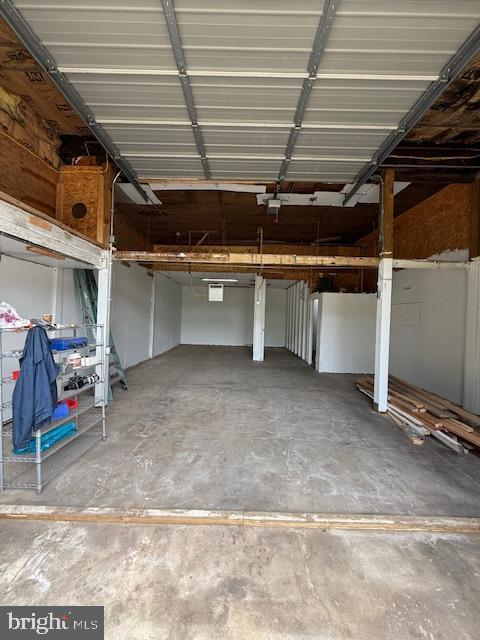 203 W Weymouth Rd, Vineland, NJ 08360 - view of garage