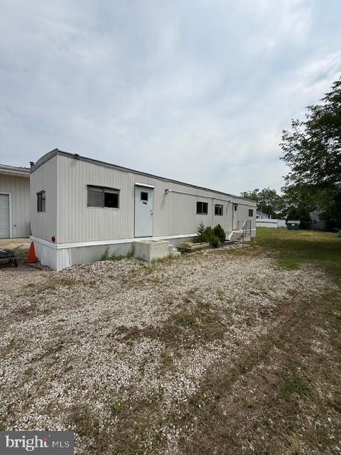 203 W Weymouth Rd, Vineland, NJ 08360 - view of manufactured / mobile home