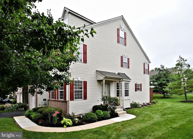 316 Wheatfield Cir, Hatfield, PA 19440 - view of front of property featuring a front yard