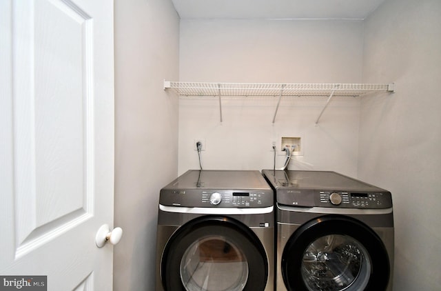 316 Wheatfield Cir, Hatfield, PA 19440 - washroom with washer and clothes dryer
