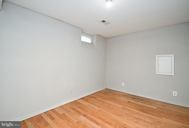 316 Wheatfield Cir, Hatfield, PA 19440 - basement featuring light wood-style flooring and baseboards