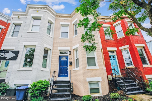 609 Elliott St NE, Washington, DC 20002 - townhome / multi-family property with entry steps and brick siding