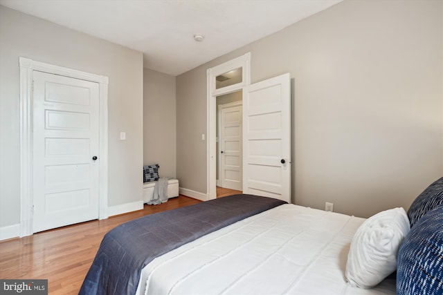 609 Elliott St NE, Washington, DC 20002 - bedroom with wood finished floors and baseboards