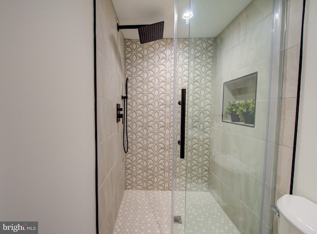921 S Conestoga St, Philadelphia, PA 19143 - bathroom with toilet and a shower stall