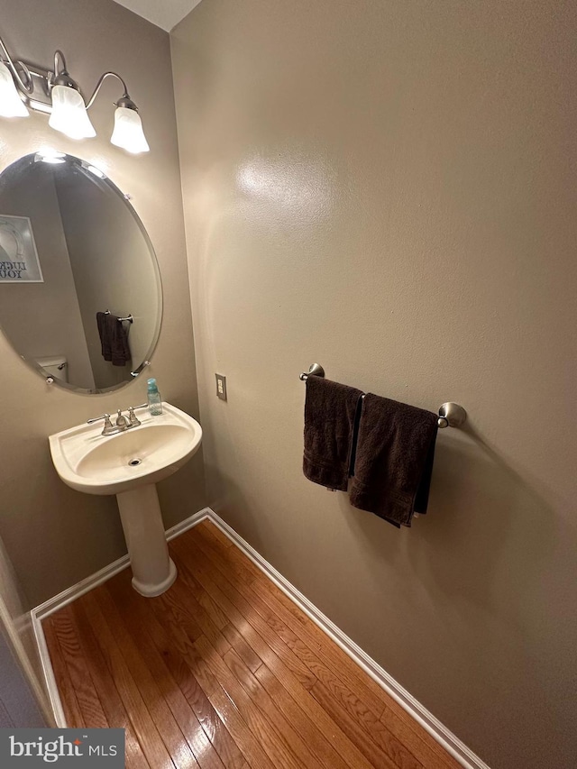 226 Prairie Ct, Quakertown, PA 18951 - bathroom with wood finished floors and baseboards